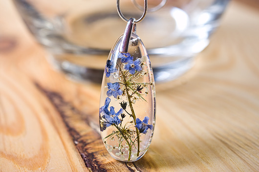Naszyjnik z kwiatami - żywica i srebro 925 So Jewelry