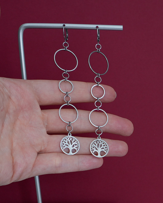 kolczyki srebrne Długie kolczyki ze stali z kółkami i drzewem życia