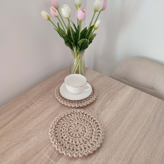 podkładki do kuchni Podkładka szydełkowa pod kubki ze sznurka okrągła 20cm