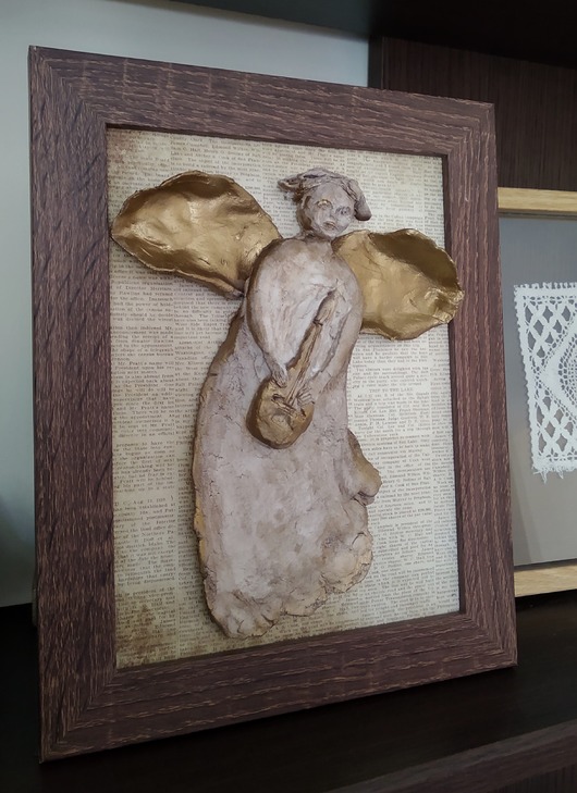 figurki i rzeźby Anioł w drewnianej ramce w stylu vintage
