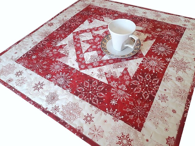 dekoracje świąteczne Gwiazda świąteczna -mata/serweta patchwork