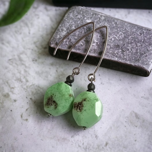 kolczyki z kamieniami LUX. UNIKATOWE kolczyki : chryzopraz