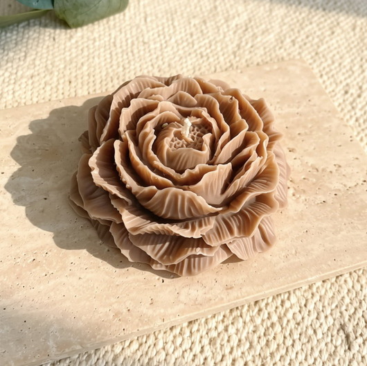 świeczniki i świece Świeca sojowa ekologiczna dekoracyjna piwonia peonia "Peony Queen" 80x35mm