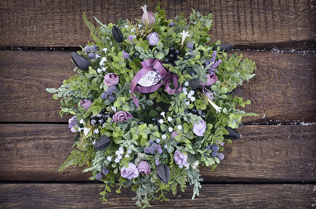 wianki Wianek " czarny tulipan"