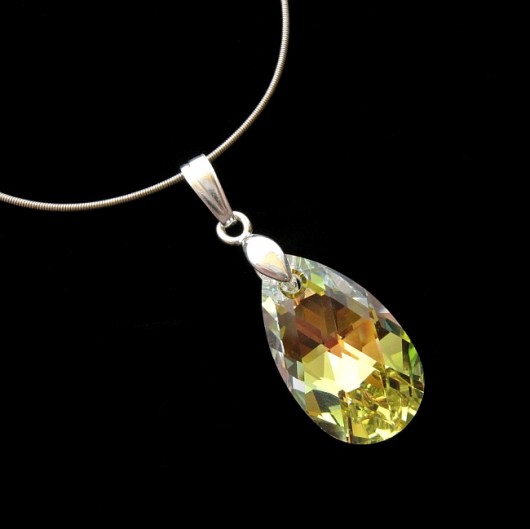 Wisior Crystal AB by Matusevic