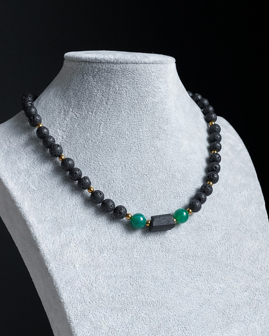 biżuteria męska Męski naszyjnik z lawy z turmalinem i agatem (złoty)