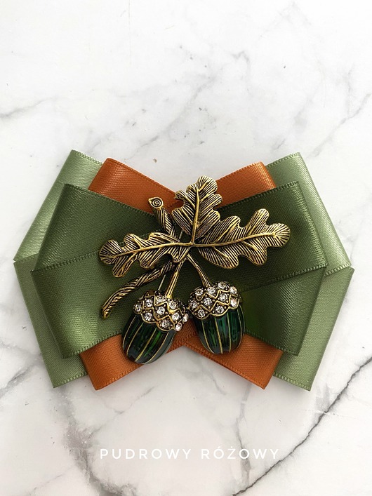 broszki Brosza z okazałymi żołędziami New Jesień Żołądź