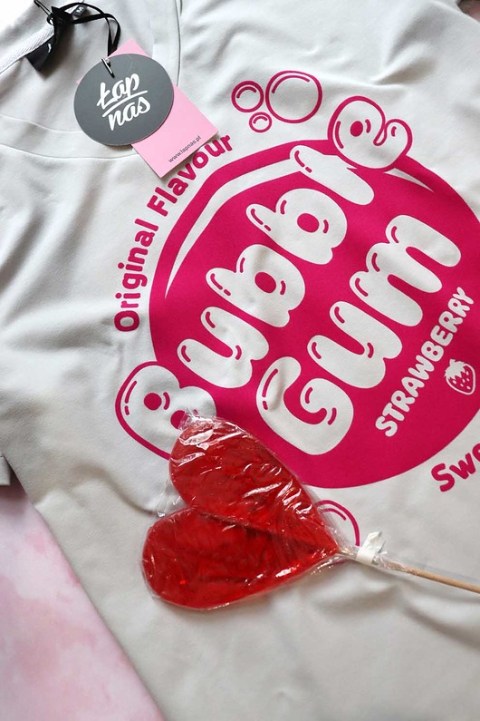 Koszulka z dekoltem V Bubble Gum ŁAP NAS