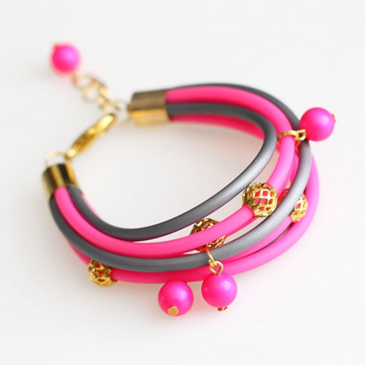 Pink Poison with a drop of Gold Mitsu