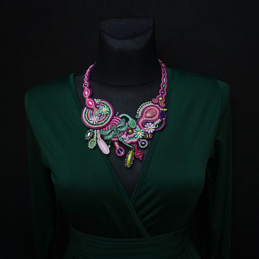 kolie Naszyjnik soutache Ogród pełen barw