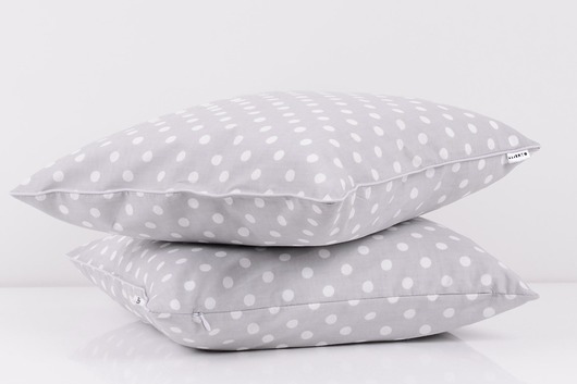 Poduszka Grey Dots 40x40cm Majunto