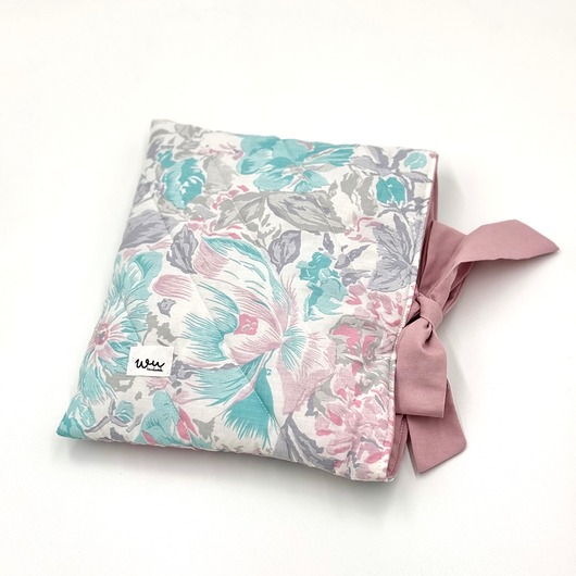 pokrowce i etui - różne Otulacz na książkę Błękit i róż