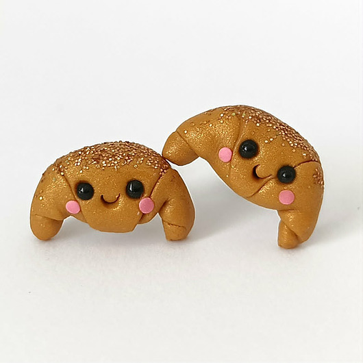 kolczyki z masy plastycznej Małe śmieszne kolczyki sztyfty rogaliki kawaii