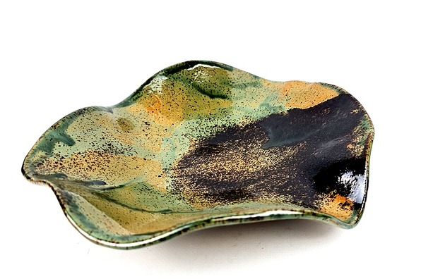 patery i talerze Patera ceramiczna - fala
