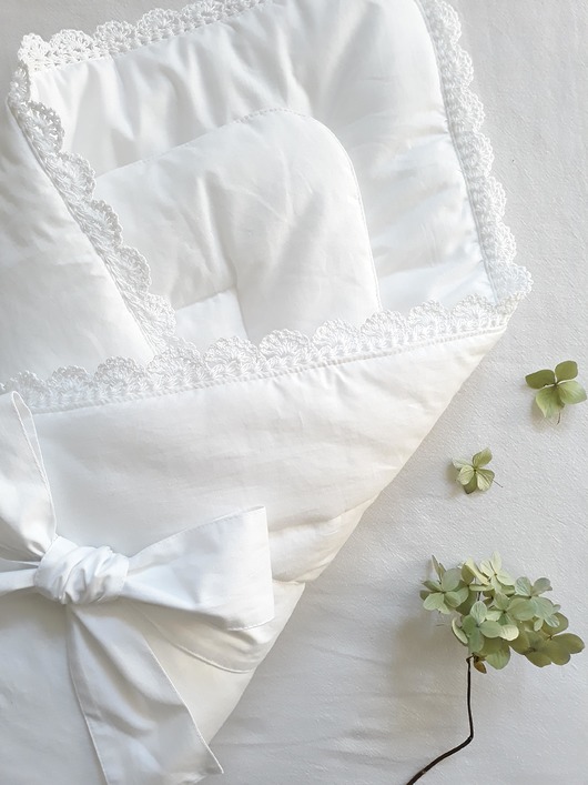 akcesoria na chrzest Rożek niemowlęcy z koronką / Rożek do Chrztu