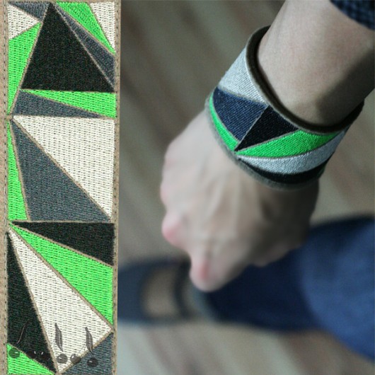 ::: CUFF TRIANGLE BuNGLE #1 ::: uniqo
