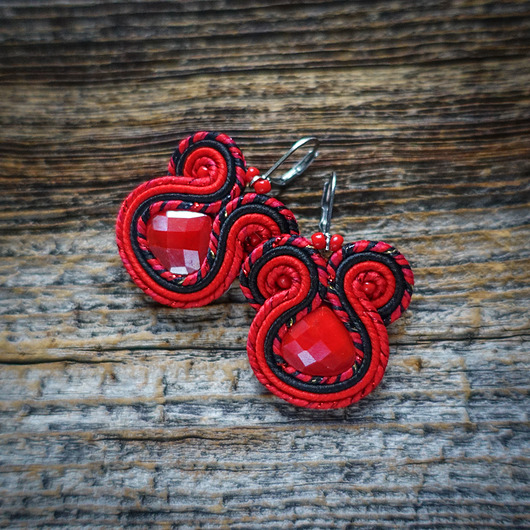 kolczyki soutache Czerwono-czarne kolczyki soutache