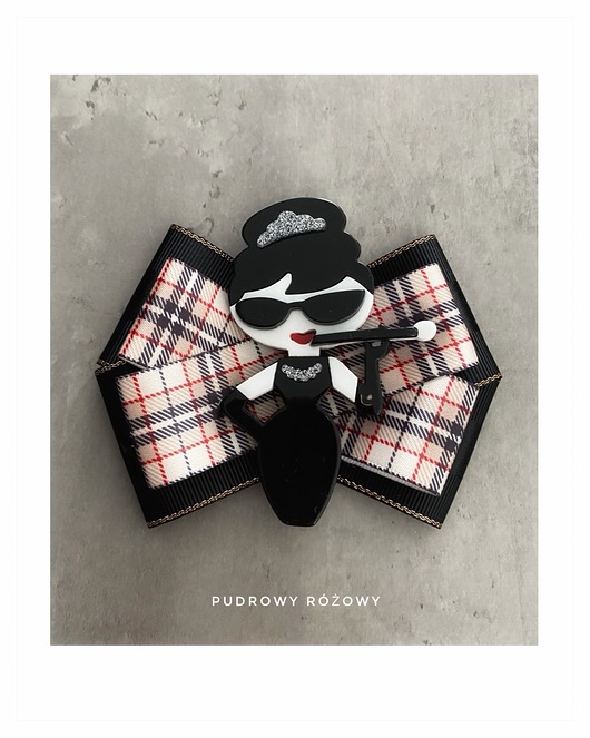 broszki Brosza Audrey  Glamour Nowa Kolekcja 1 szt