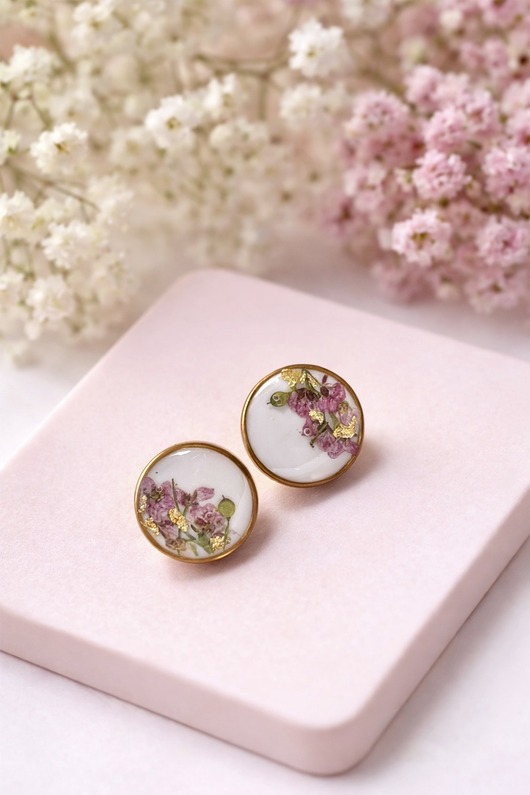 kolczyki z żywicy Kolczyki wkrętki z kwiatami urocze kolczyki na lato wiosnę