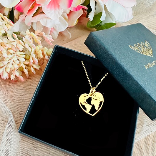 złote naszyjniki Mapa Świata w sercu- filigranowy naszyjnik Pozłacane Srebro