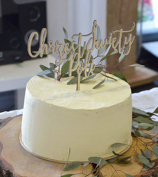 Drewniany topper na tort Wodle