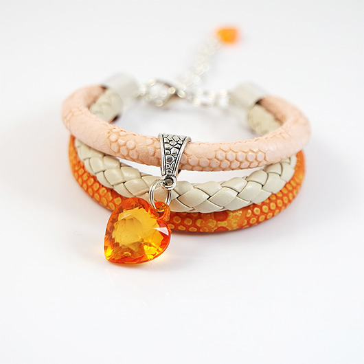 bransoletki skórzane Bransoletka - Pomarańczowe serce - rzemienie