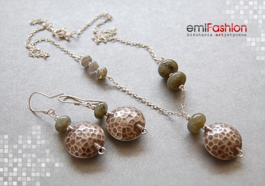 Labradoryt zaklęty w srebro MAREMI Jewelry