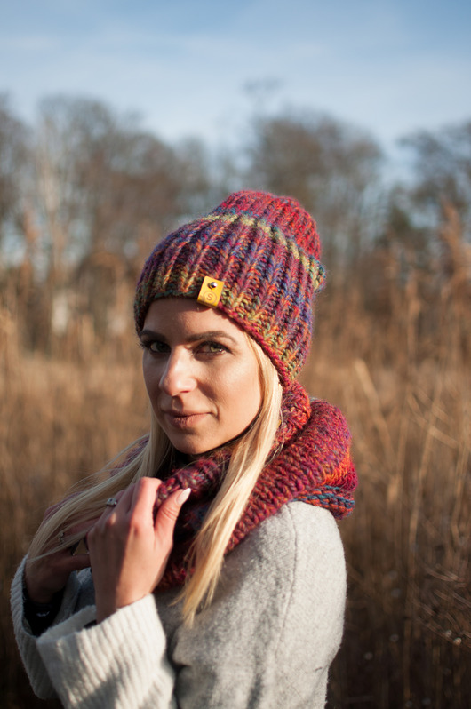 czapki damskie MAXCOLOR Komplet czapka i komin "wesoły melanż"