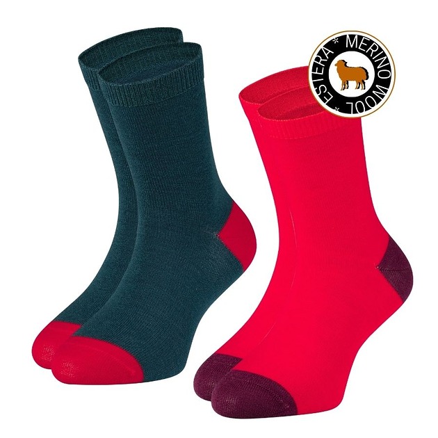 rajstopy i skarpetki dla dziewczynki Skarpetki z Merynosa dla Dzieci - ZIELONE I CZERWONE
