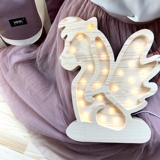 lampy do pokoju dziecka Lampka Drewniana Eko Konik Jagoda