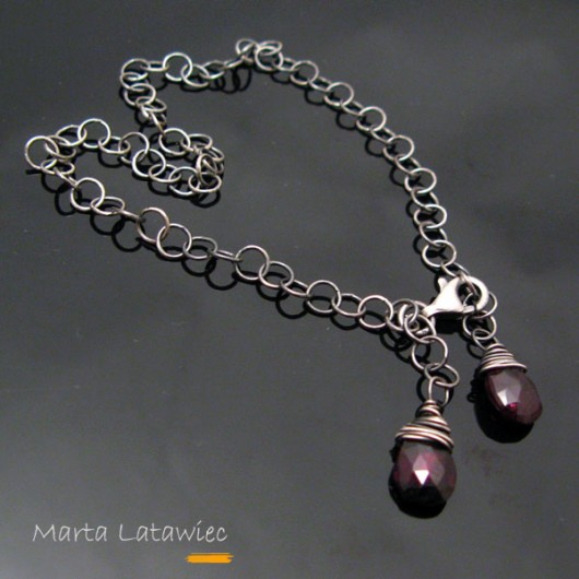 Krople granatu Marta Latawiec