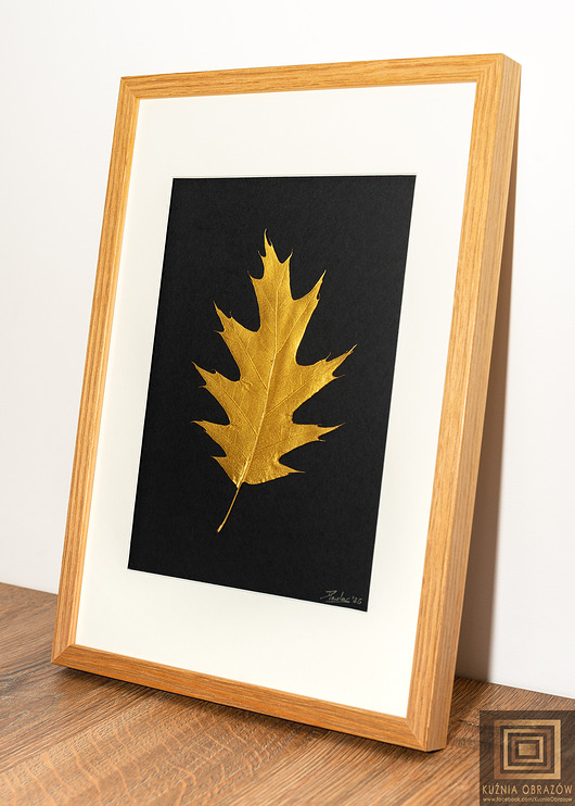 Ozdoby na ścianę Obraz Botaniczny. Złoty Liść Dębu. Drewniana Ramka Dąb 20x30cm