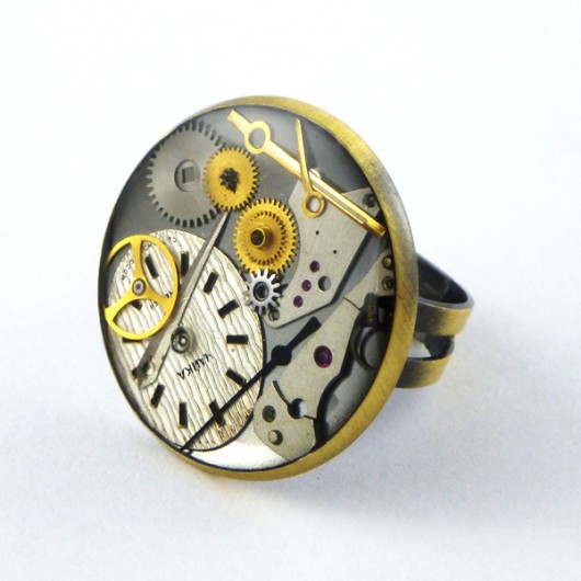 Pierścionek w stylu steampunk Scradeus