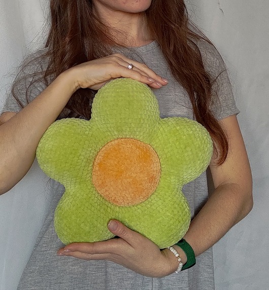 poduszki do pokoju dziecka Poduszka pluszowa "Kwiatek", Dekoracja wiosenna, Poduszka dziecięca