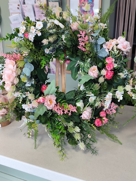 wianki Wianek wiosenny do domu na ścianę na drzwi prezent