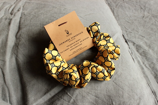 gumki do włosów Jedwabne SCRUNCHIE gumka do włosów Upcykling