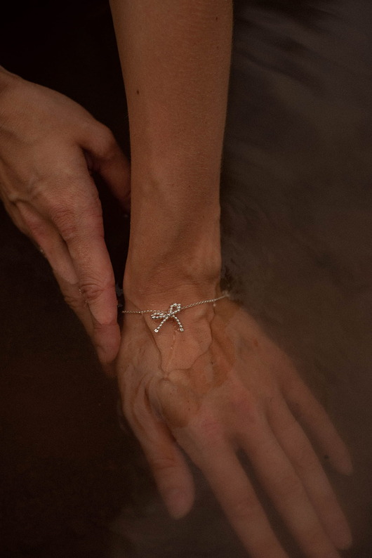 bransoletki srebrne Bransoletka mini kokardka