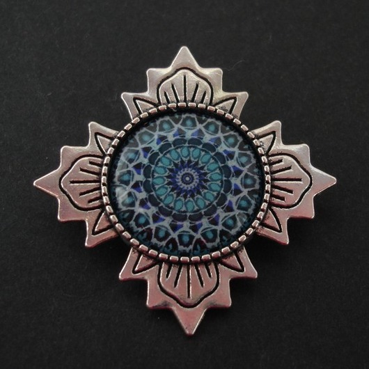 Broszka Mandala Wewnętrznego Spokoju Iris Szarooka