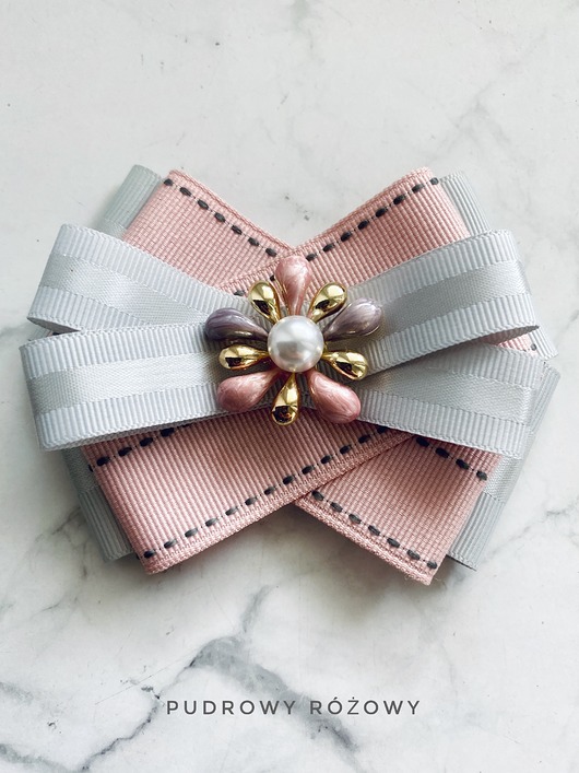 broszki Kolekcja  Exclusive  Brosza z kwiatem i perłą  NEW