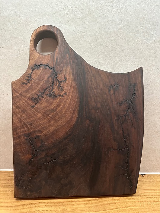 deski do krojenia i tace Drewniana deska z orzecha włoskiego