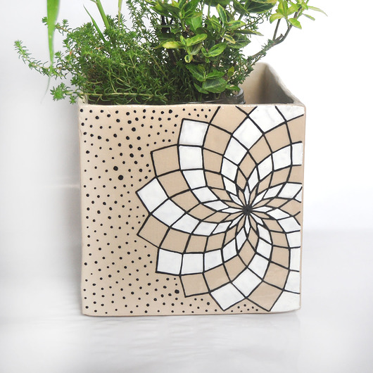Wazon lub osłonka 14cm - krem czerń i biel Hypnotic