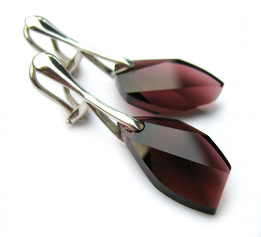 Srebrne klipsy ze kryształ Swarovskim - Burgundy Cut Marisella