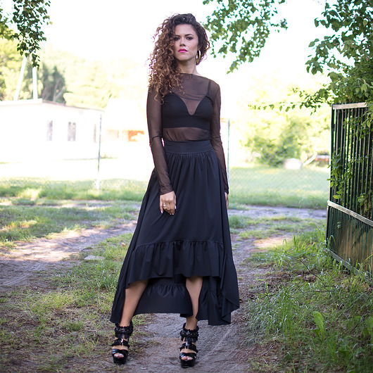 Natalia - spódnica z falbaną milita nikonorov