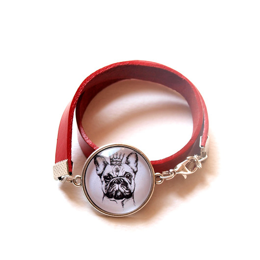 Bulldog w czerwieni DWUKROOPEK