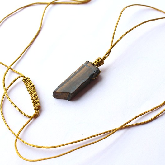 biżuteria męska Tygrysie oko surowy wisior amulet