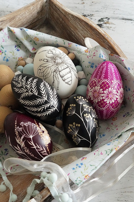 jajka wielkanocne Pisanka batikowa