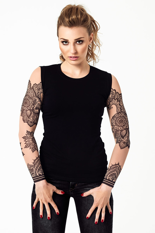 t-shirt damskie Czarny tank top damski z tatuażami Mandala