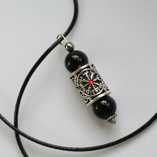 biżuteria męska Czarny turmalin Vegvisir wisior ochronny