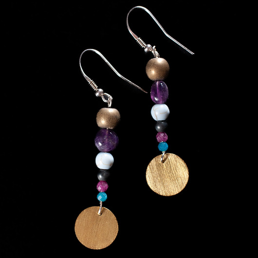 kolczyki z kamieniami Kolczyki z ametystem, rubinem i apatytem. [ŁK15]