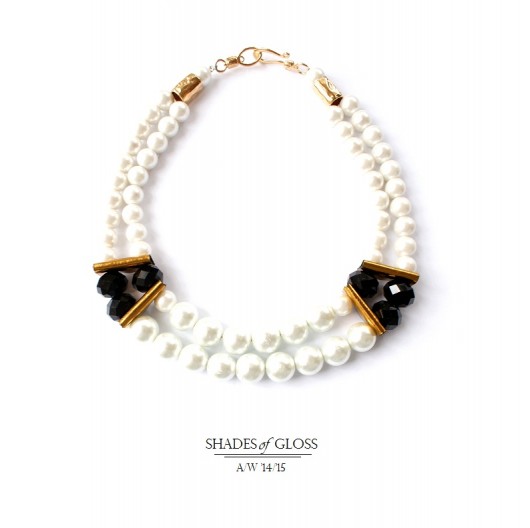 Shades of gloss 'pearl' Republika jewelry